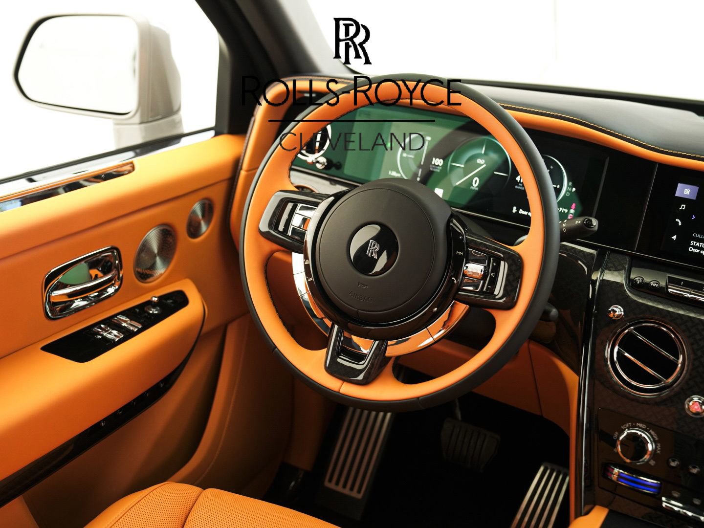 New 2026 Rolls-Royce Cullinan Black Badge image 48