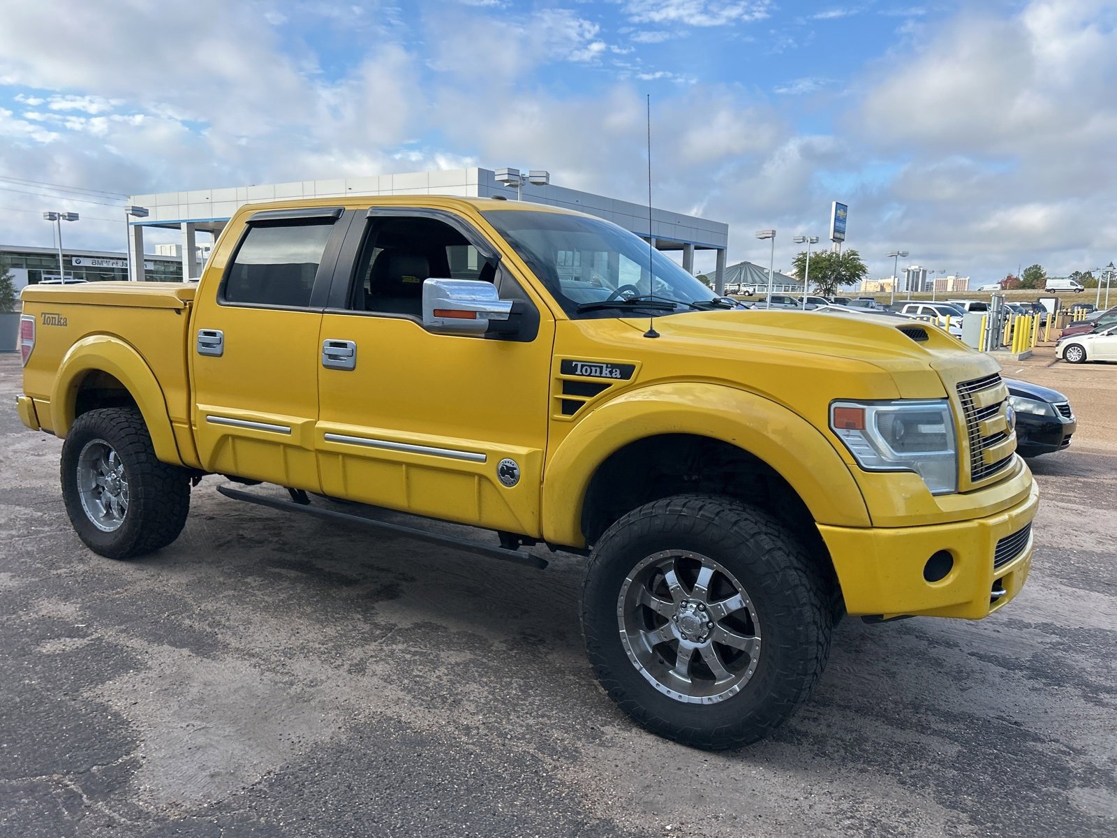 Used 2014 Ford F150 Lariat w/ Equipment Group 502A Luxury