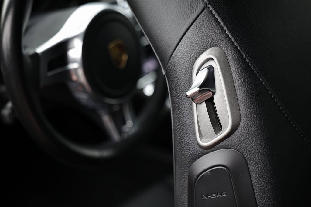 Certified 2016 Porsche 911 Targa 4 image 25