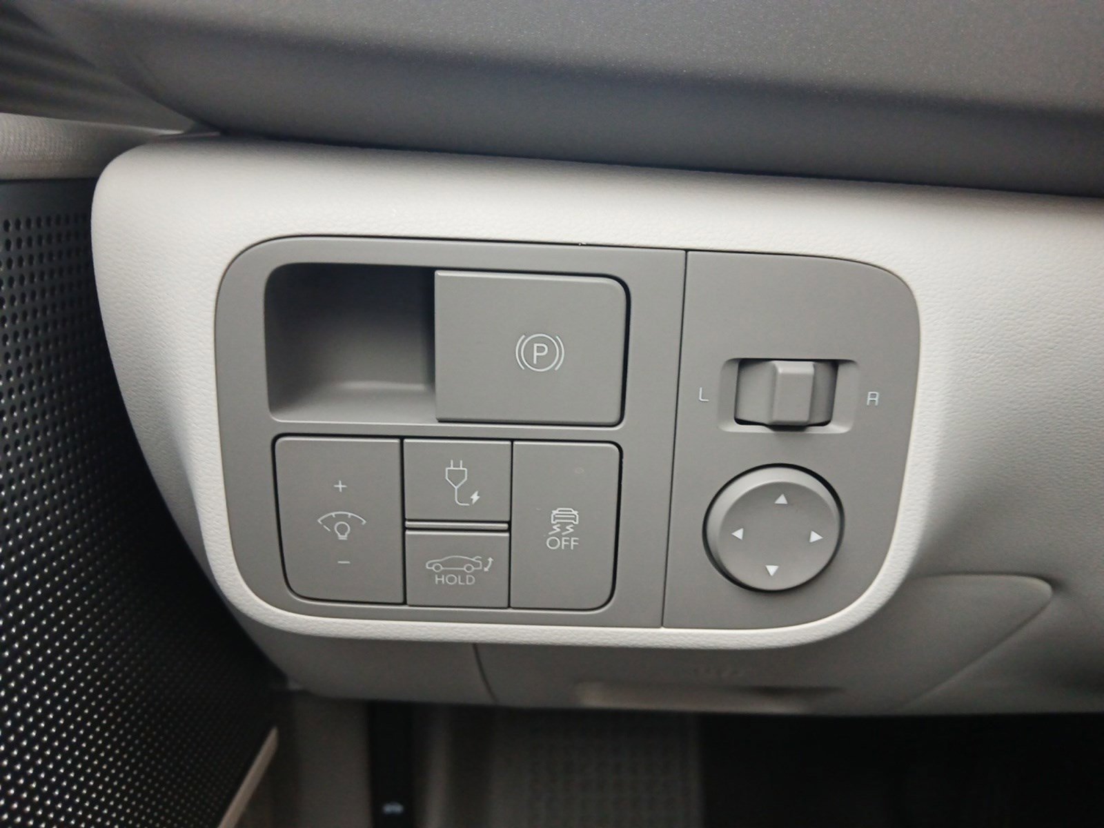 Used 2025 Hyundai Ioniq 6 SEL image 19