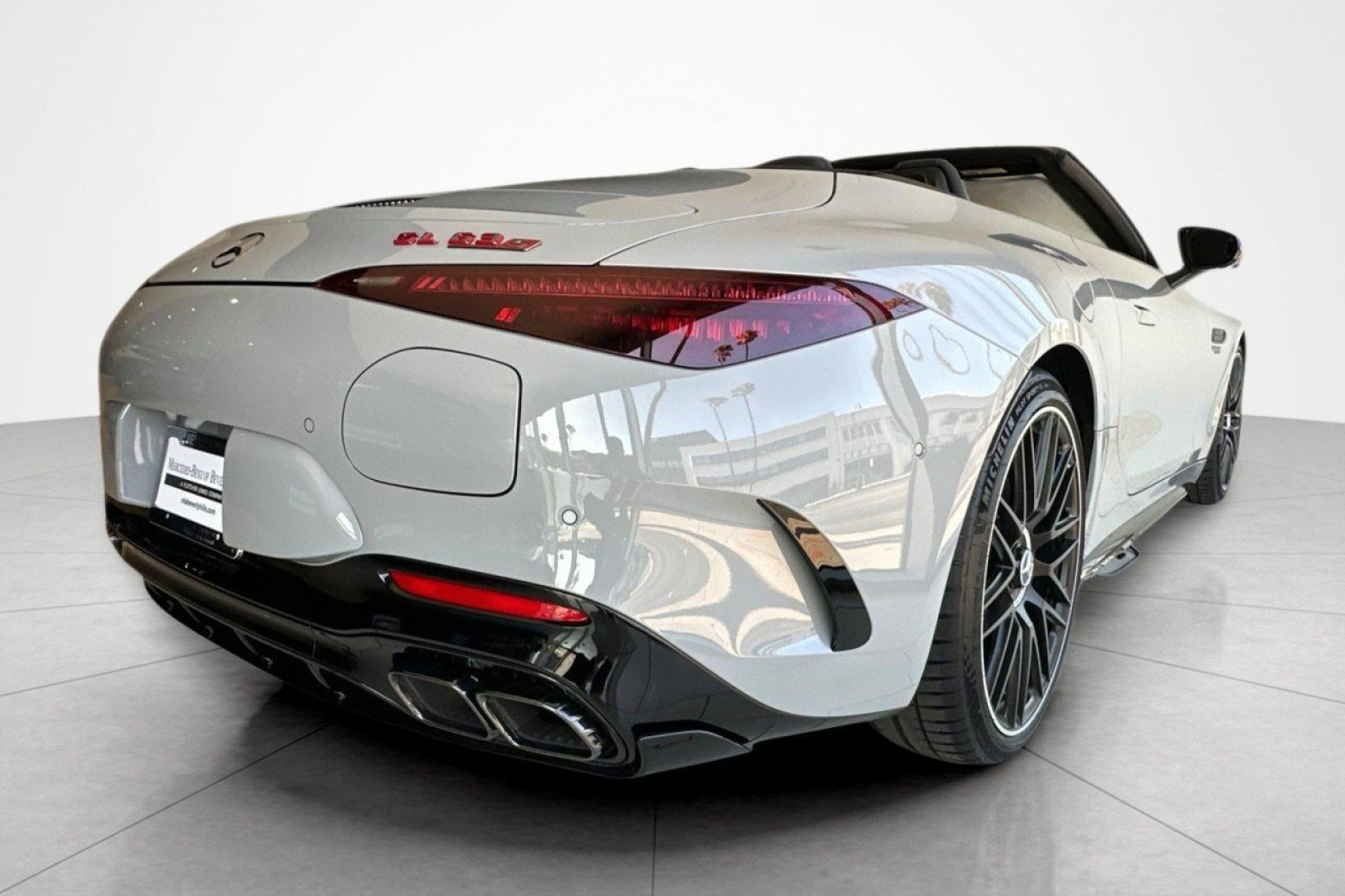 New 2025 Mercedes-Benz SL 63 AMG 4MATIC image 5