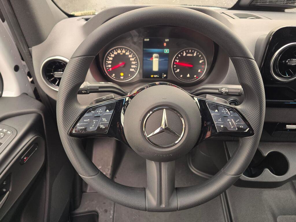New 2026 Mercedes-Benz Sprinter 144 Cargo image 24