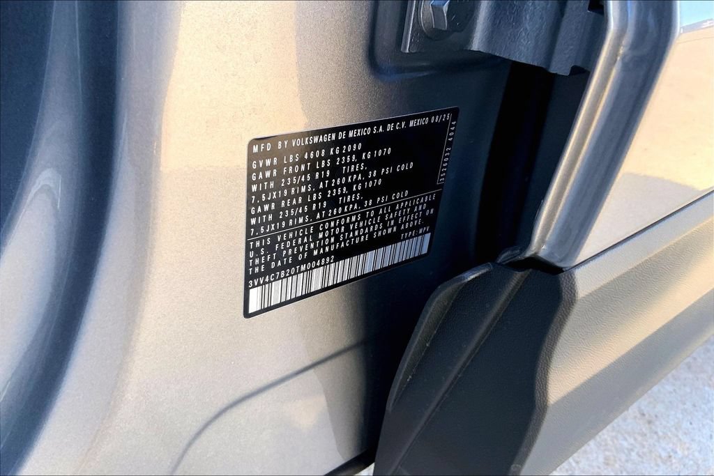 New 2026 Volkswagen Taos SEL AWD/4WD image 8