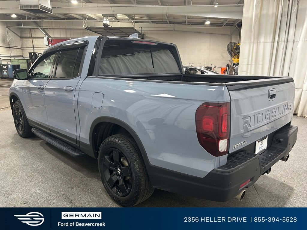 Used 2025 Honda Ridgeline Black Edition image 6