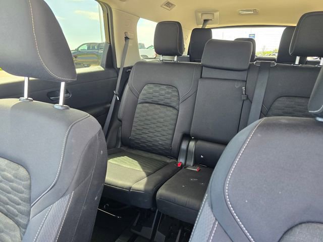 Used 2022 Nissan Pathfinder S image 36