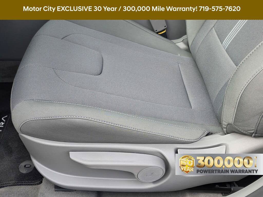 New 2026 Hyundai Elantra SE w/ Cargo Package FWD image 24
