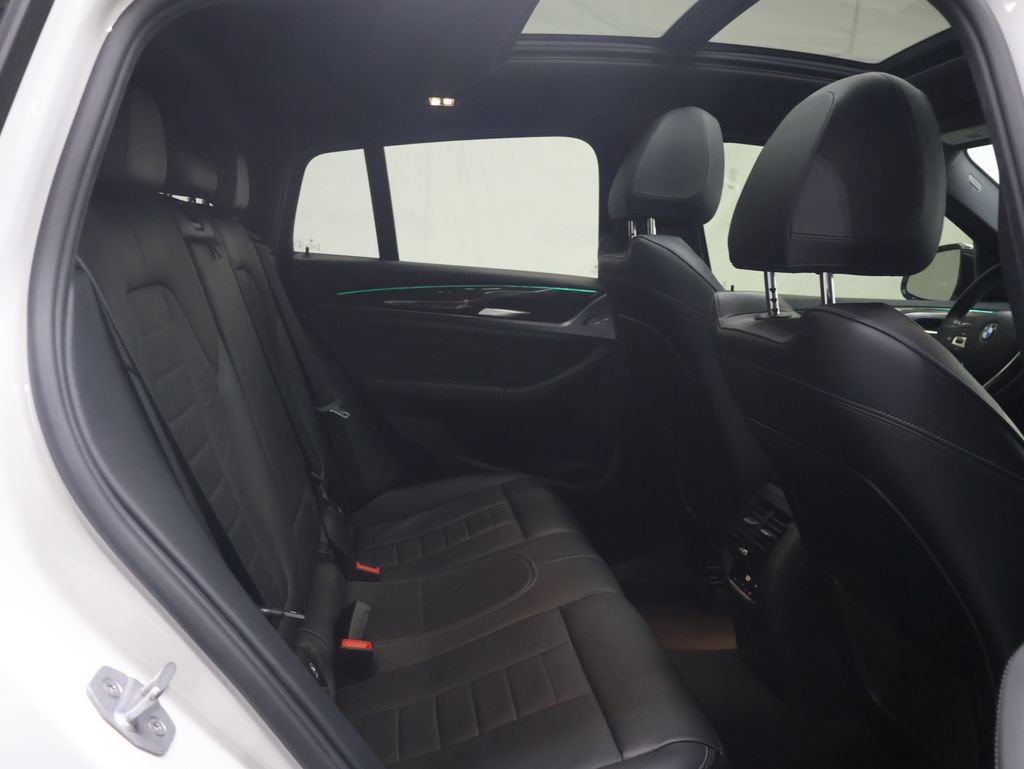 Used 2019 BMW X4 xDrive30i AWD/4WD image 12