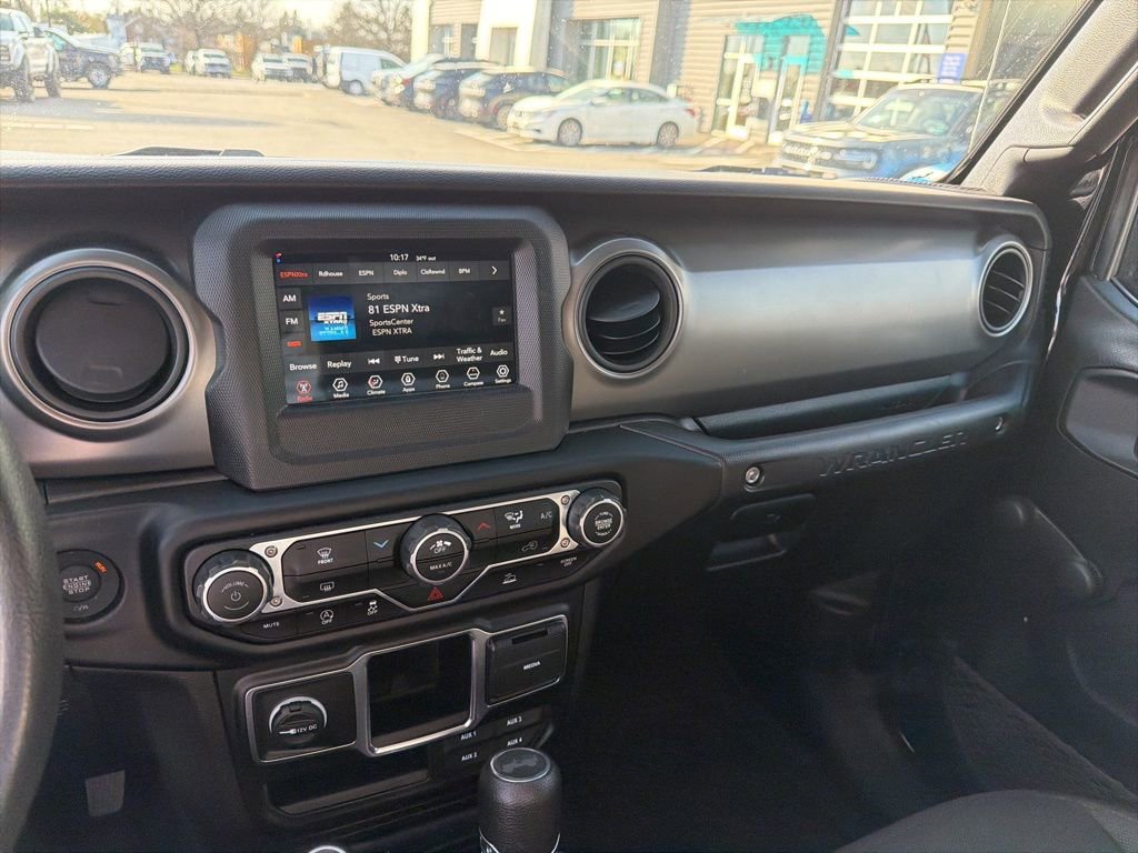 Used 2023 Jeep Wrangler Willys image 10