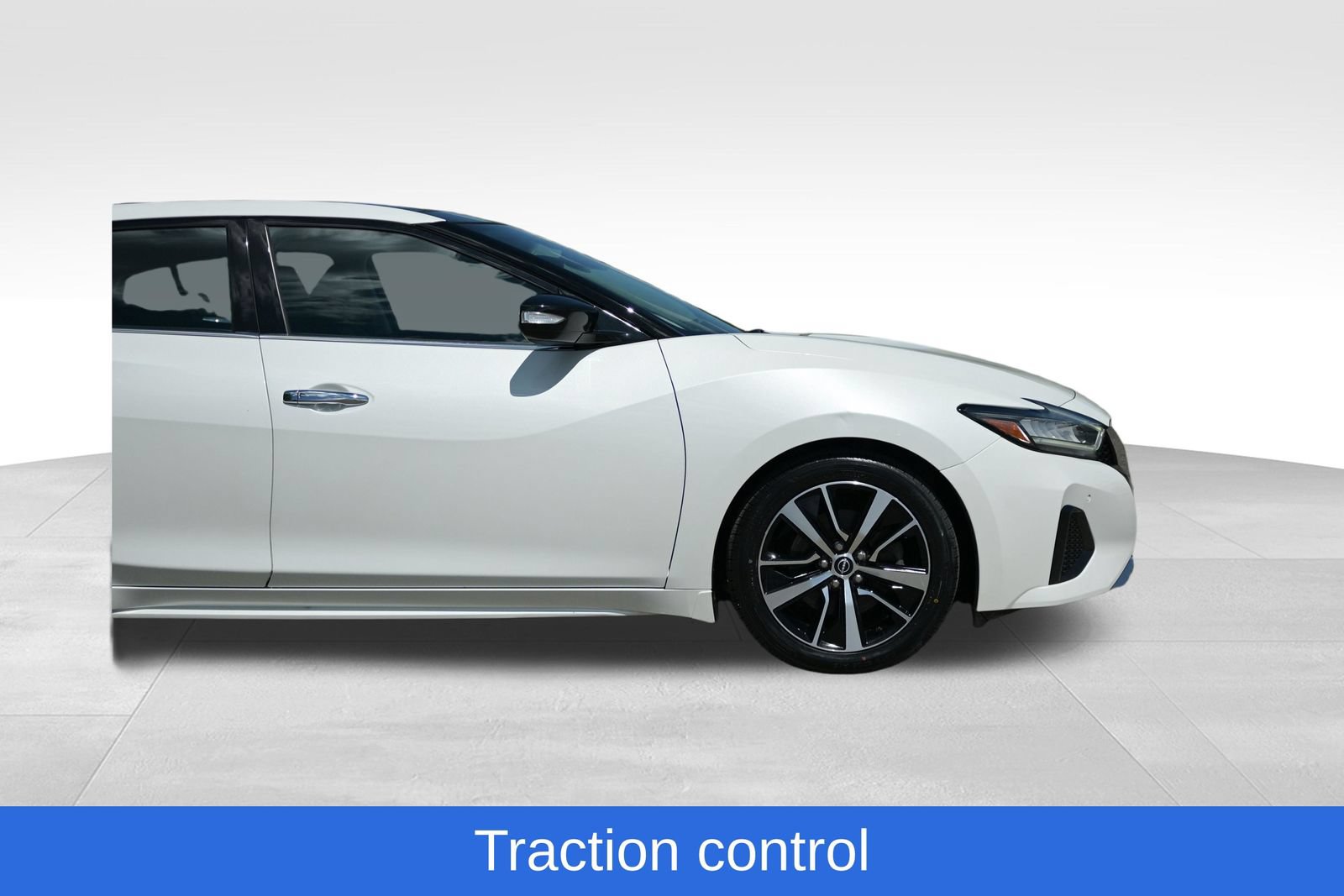 Used 2023 Nissan Maxima SL FWD image 13