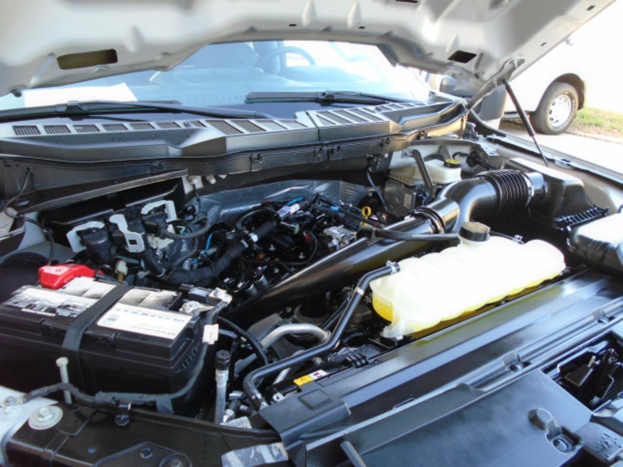 Used 2025 Ford F150 XLT w/ Equipment Group 301A Standard RWD image 25