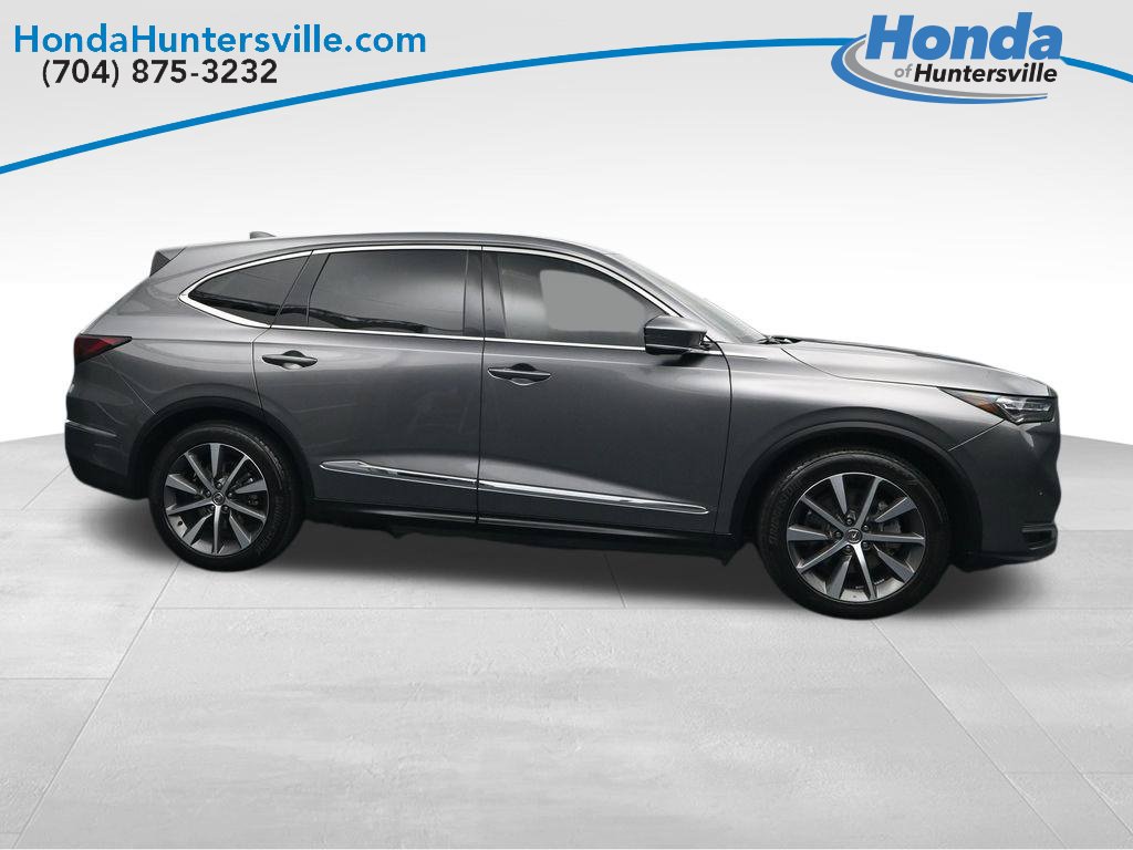Used 2025 Acura MDX w/ Technology Package FWD image 9