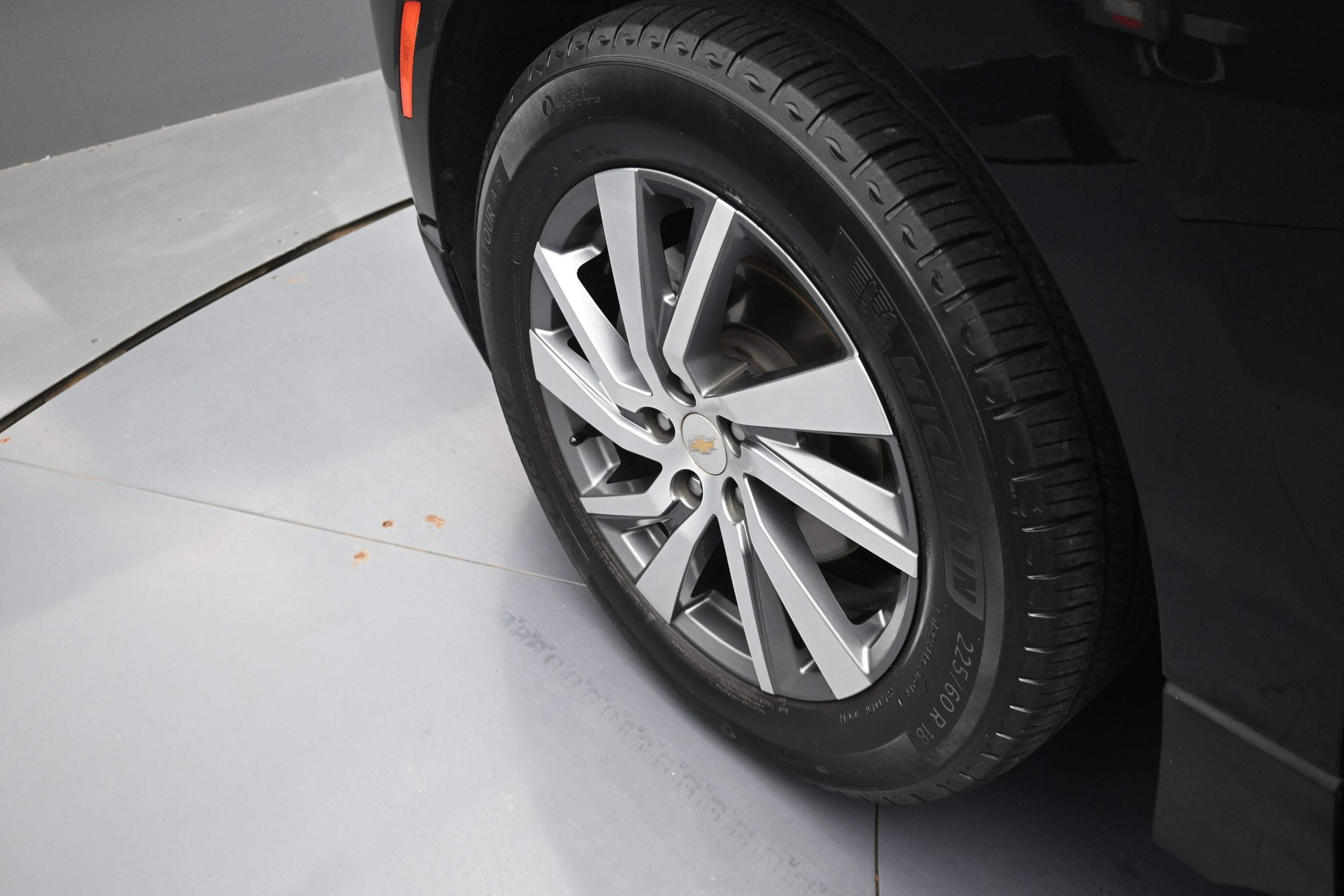Used 2022 Chevrolet Equinox LT FWD image 32
