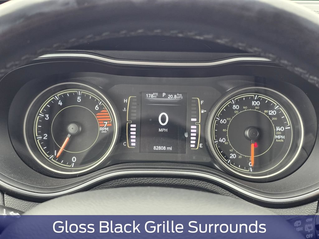 Used 2020 Jeep Cherokee Latitude Plus AWD/4WD image 19
