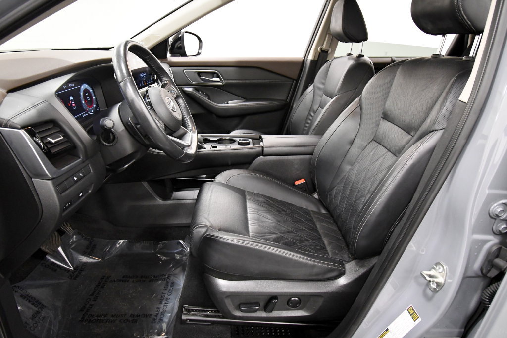 Used 2023 Nissan Rogue Platinum w/ Platinum Premium Package AWD/4WD image 13