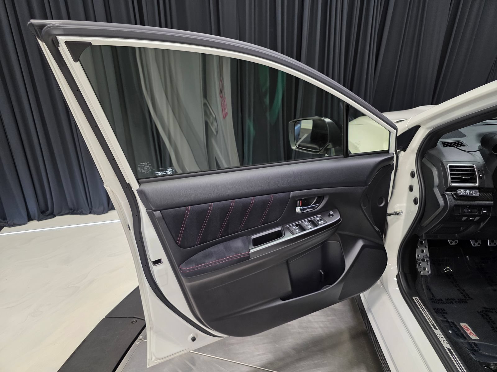 Used 2017 Subaru WRX STI AWD/4WD image 18