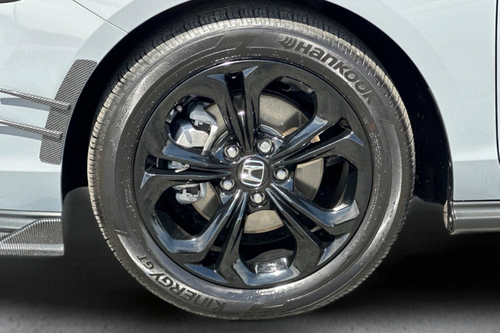 Used 2025 Honda Accord SE image 23