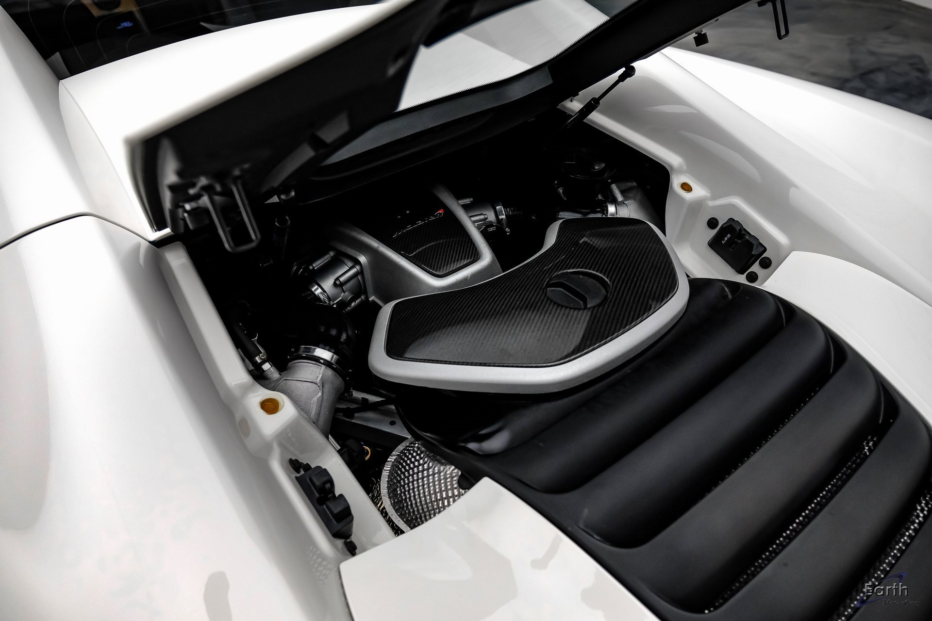 Used 2013 McLaren MP4-12C Spider image 90