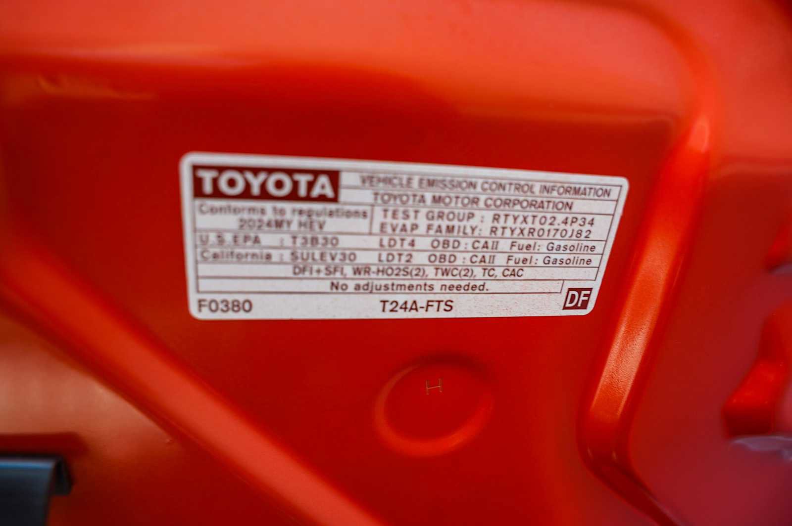 Used 2024 Toyota Tacoma TRD Off-Road image 30