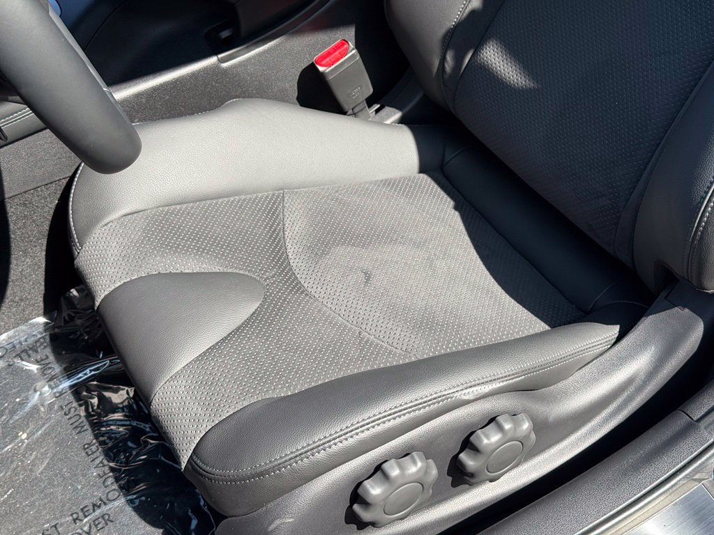 New 2026 Nissan Z Performance w/ Floor Mat Package RWD image 18