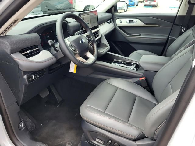 New 2026 Ford Explorer Active image 10