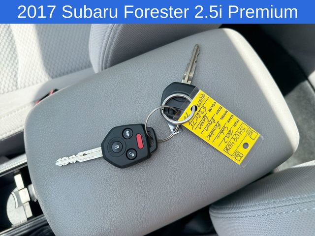 Used 2017 Subaru Forester 2.5i Premium w/ All-Weather Package AWD/4WD image 30