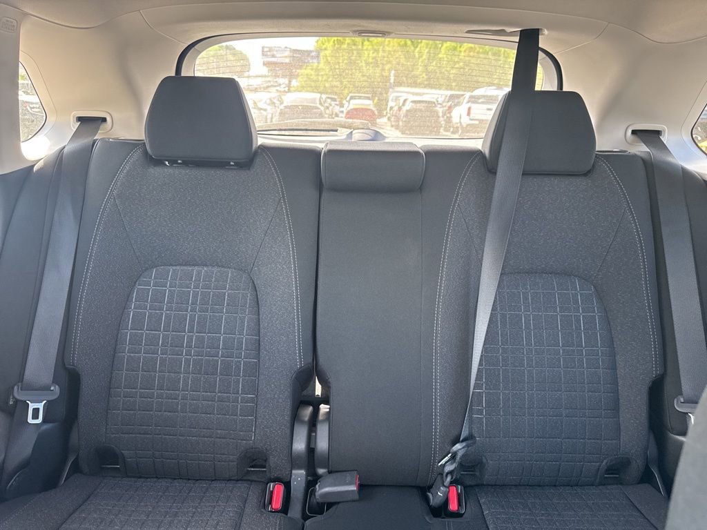 Used 2026 Honda HR-V LX image 10