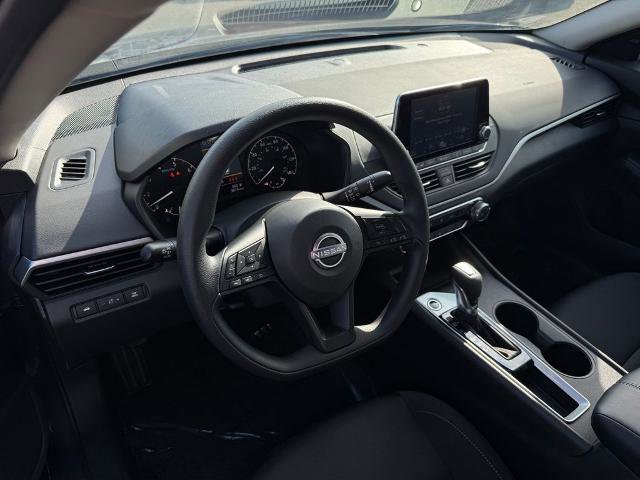 Certified 2025 Nissan Altima 2.5 S image 16