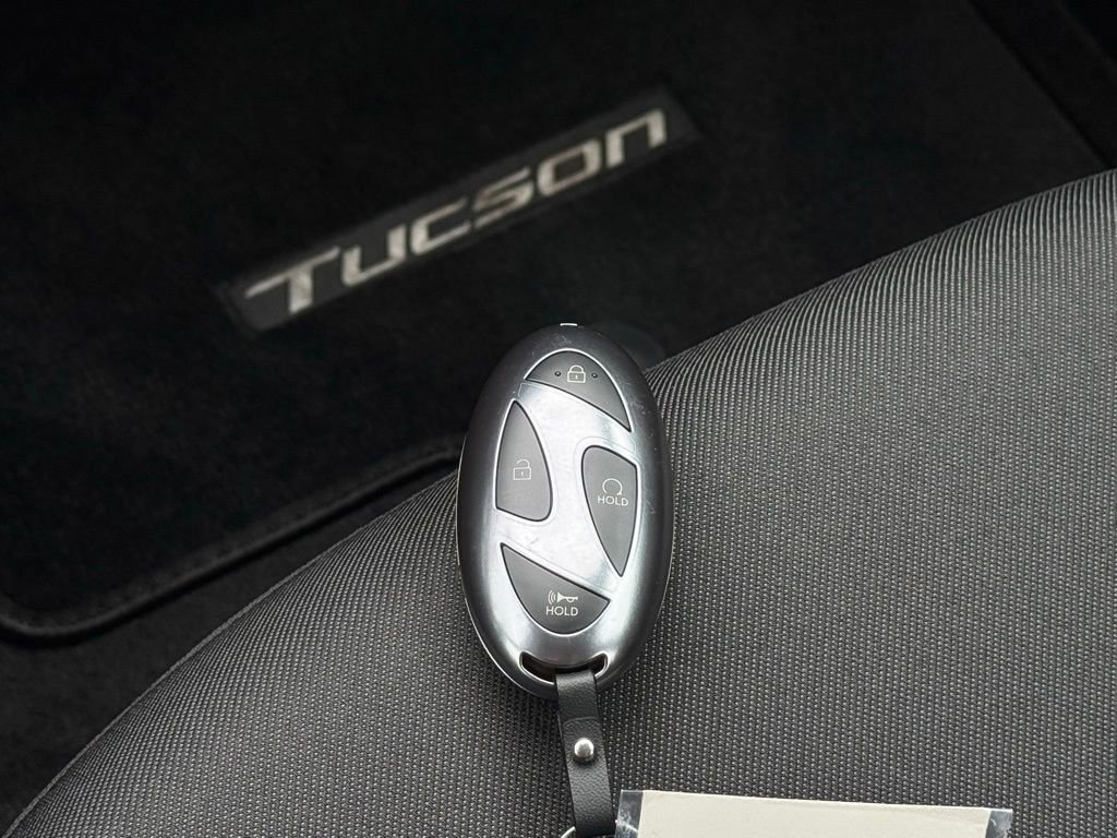 Certified 2026 Hyundai Tucson SE AWD/4WD image 32