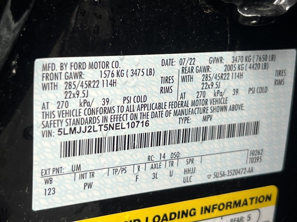 Used 2022 Lincoln Navigator Reserve image 32