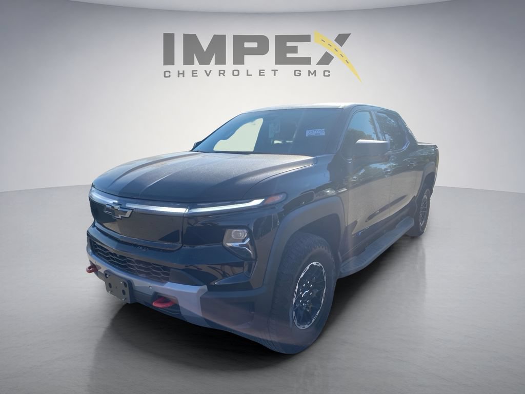 Used 2026 Chevrolet Silverado EV Trail Boss AWD/4WD image 1