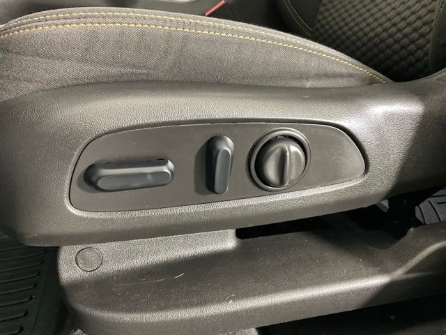 Used 2019 GMC Terrain SLE w/ Driver Convenience Package image 30