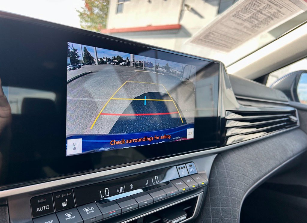 Certified 2025 Toyota Camry XLE FWD image 23