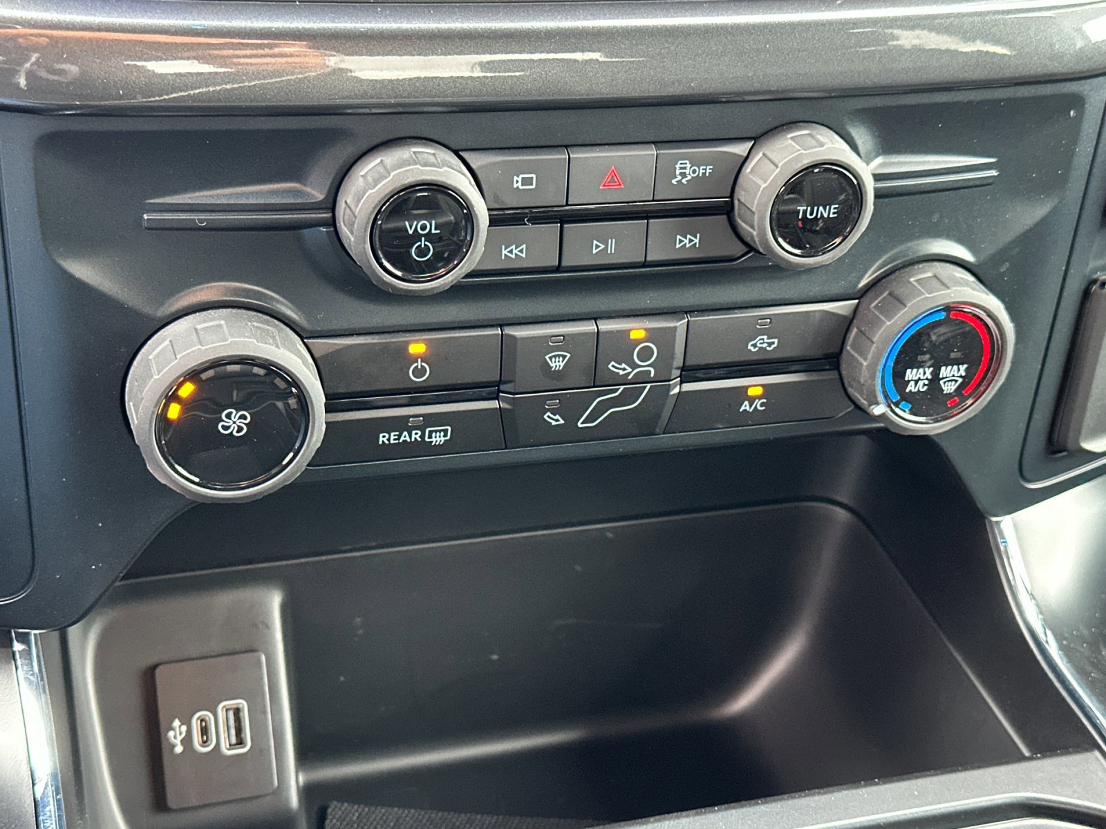 Certified 2025 Ford F150 STX image 19