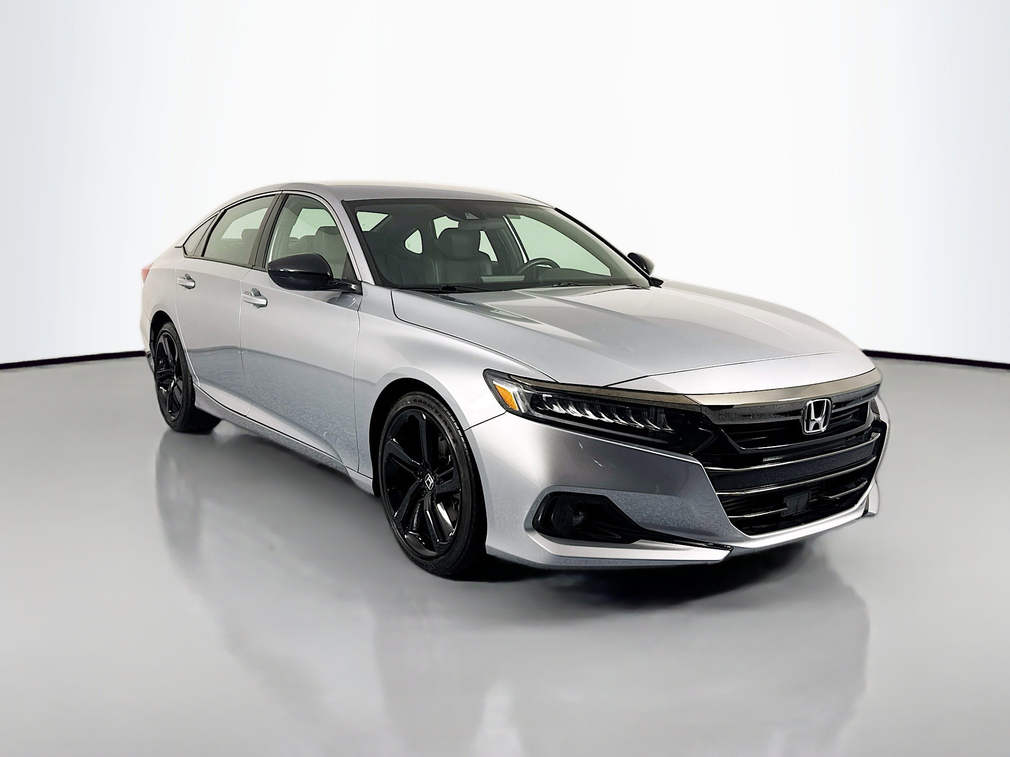Certified 2022 Honda Accord Sport image 3