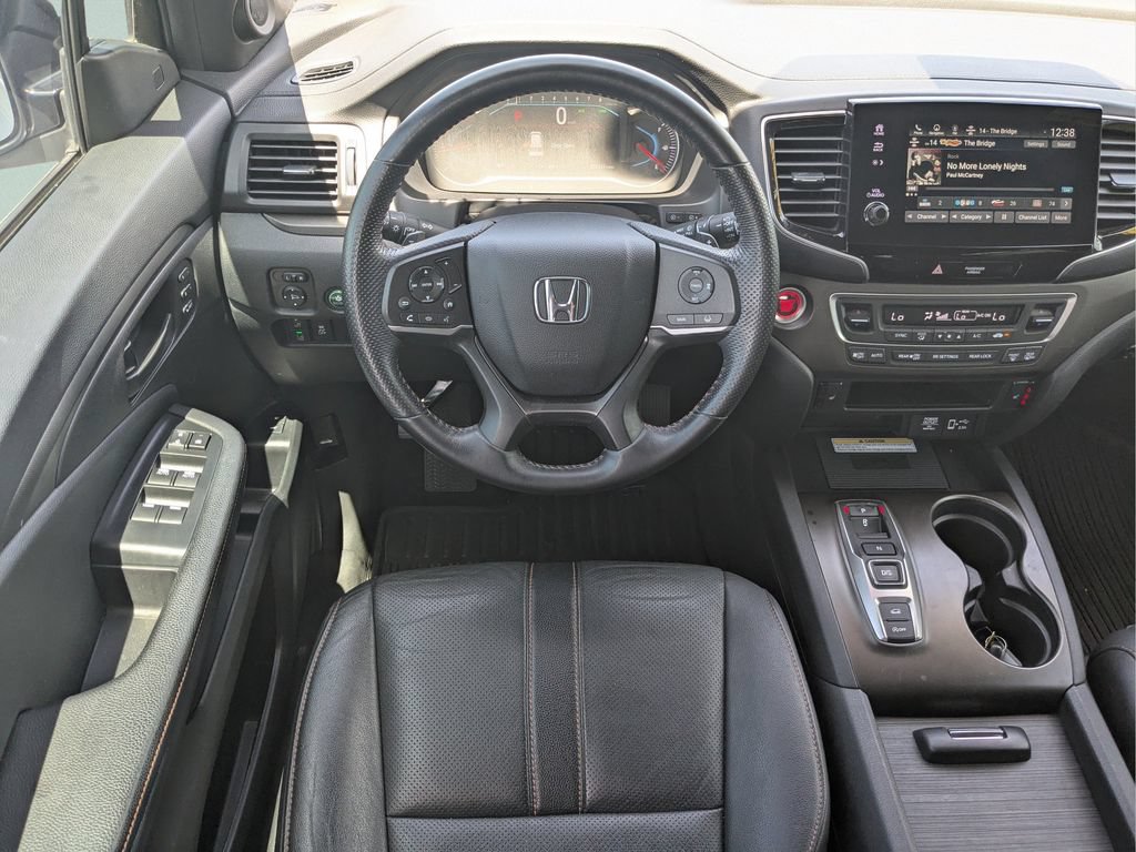 Used 2022 Honda Pilot TrailSport image 13