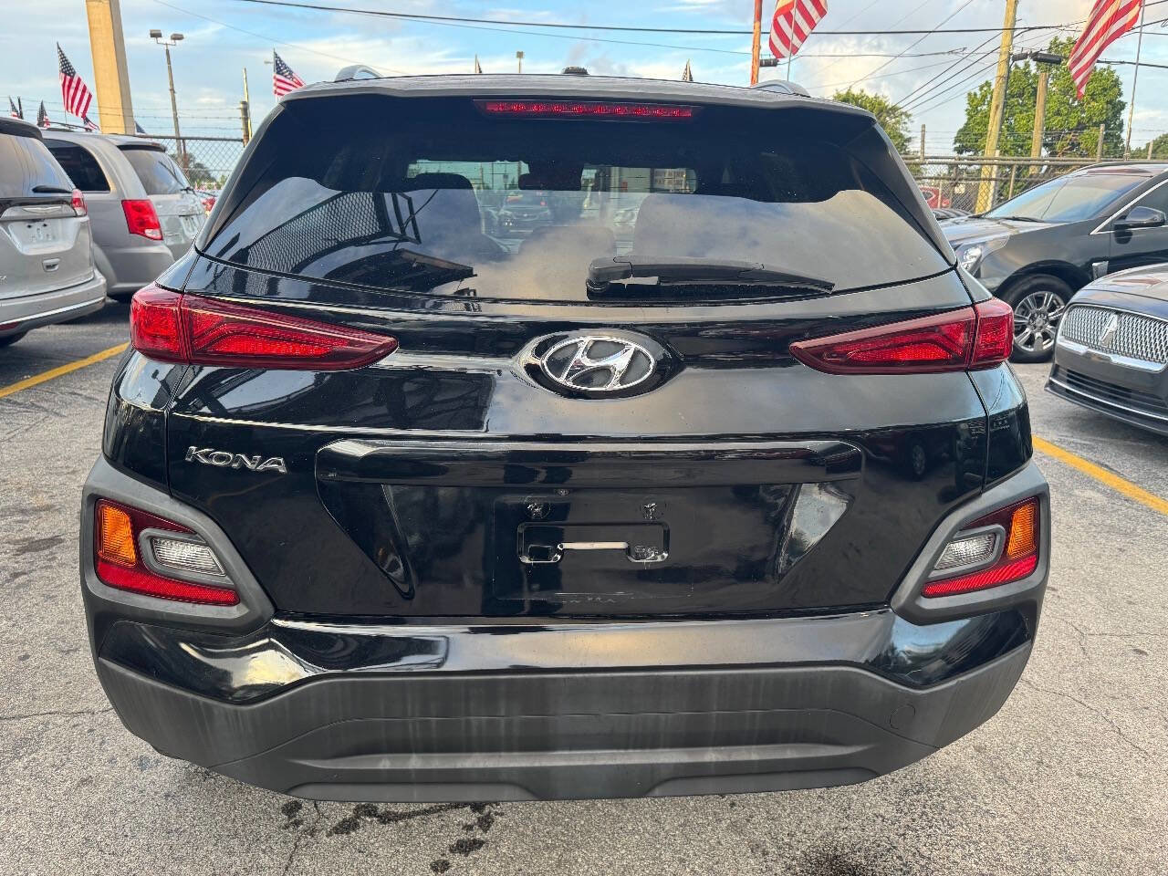 Used 2018 Hyundai Kona SEL w/ SEL Tech Package 02 FWD image 8