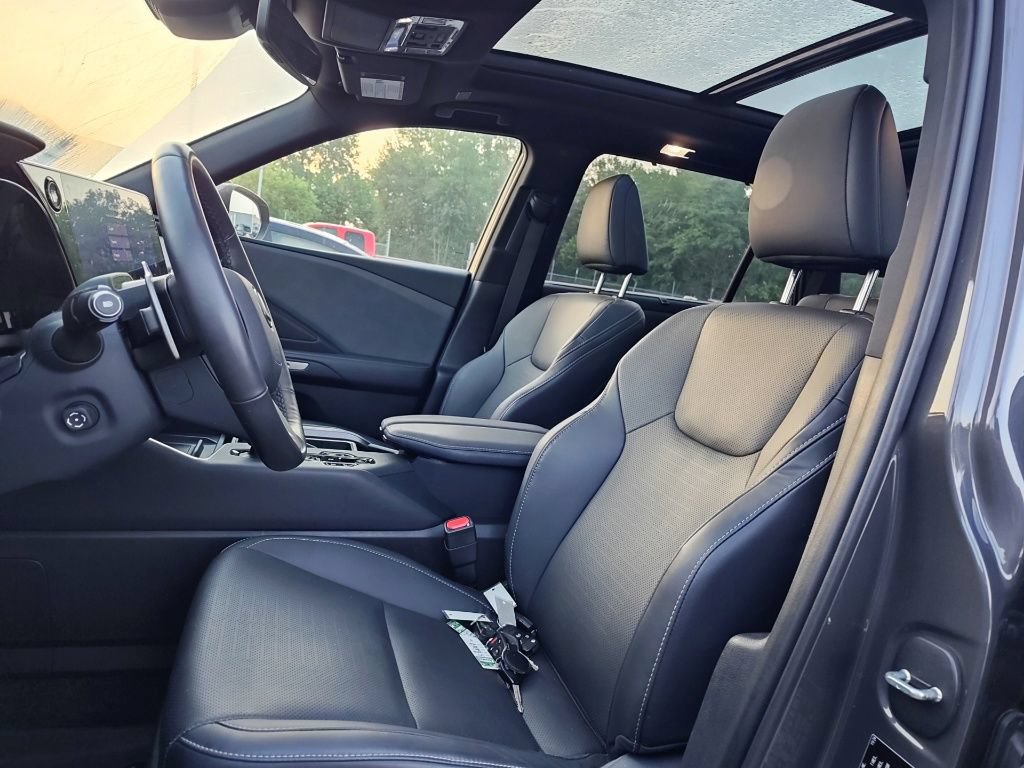 Used 2024 Lexus TX 350 AWD w/ Captains Chair Package image 8