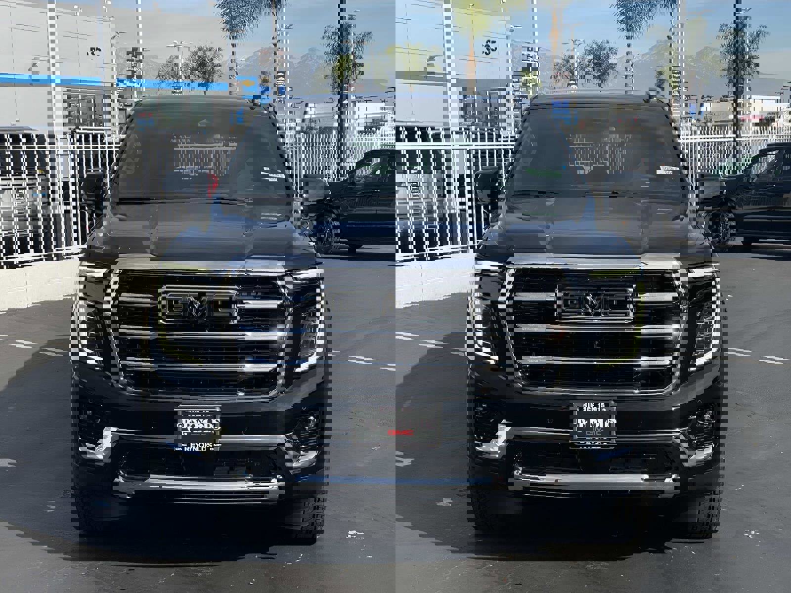 New 2026 GMC Yukon Elevation image 2