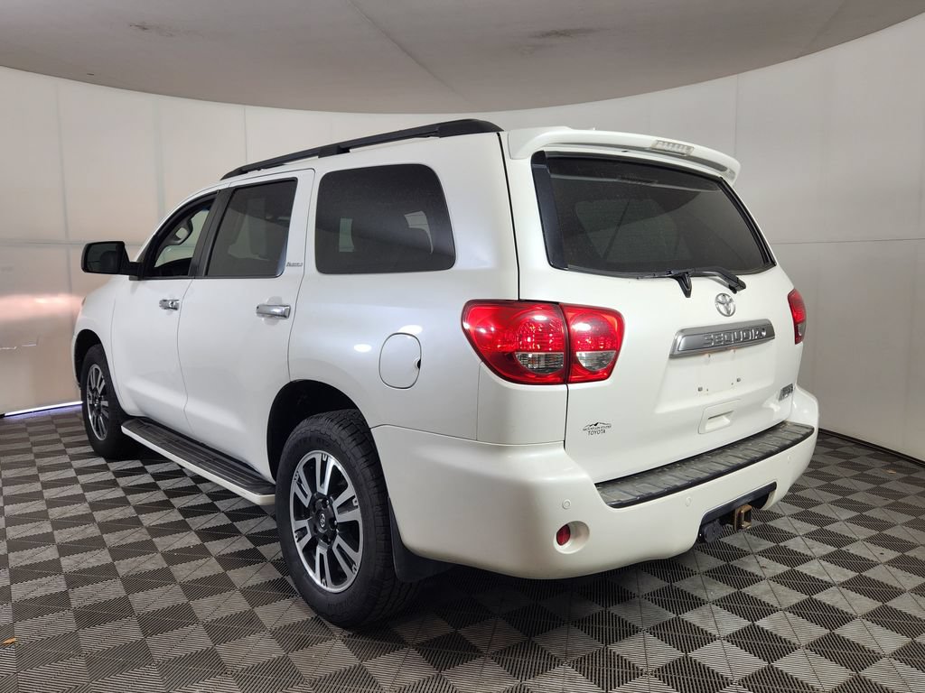 Used 2011 Toyota Sequoia Platinum AWD/4WD video 5