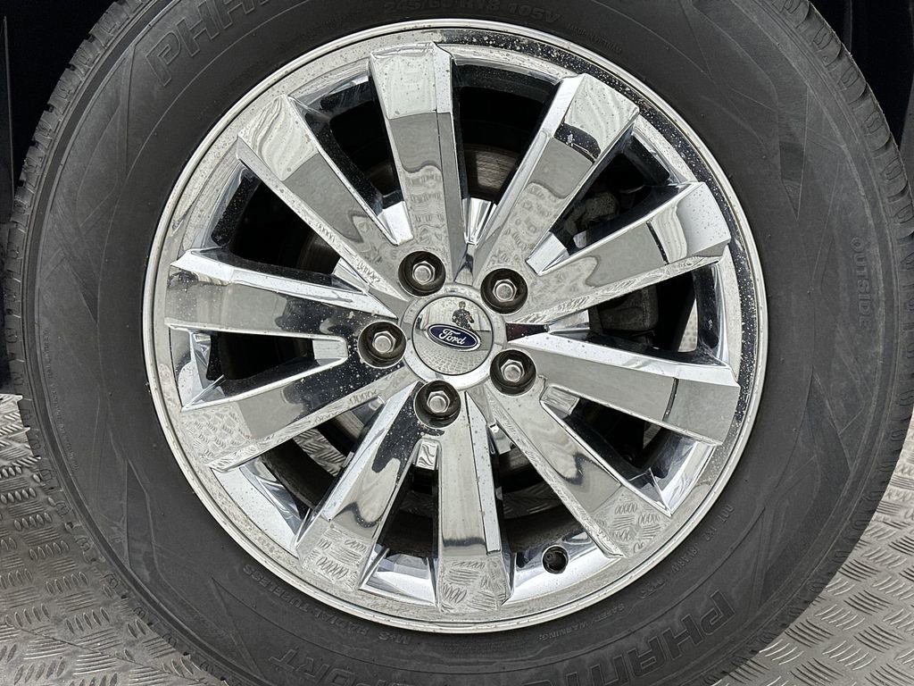 Used 2010 Ford Edge Limited image 10