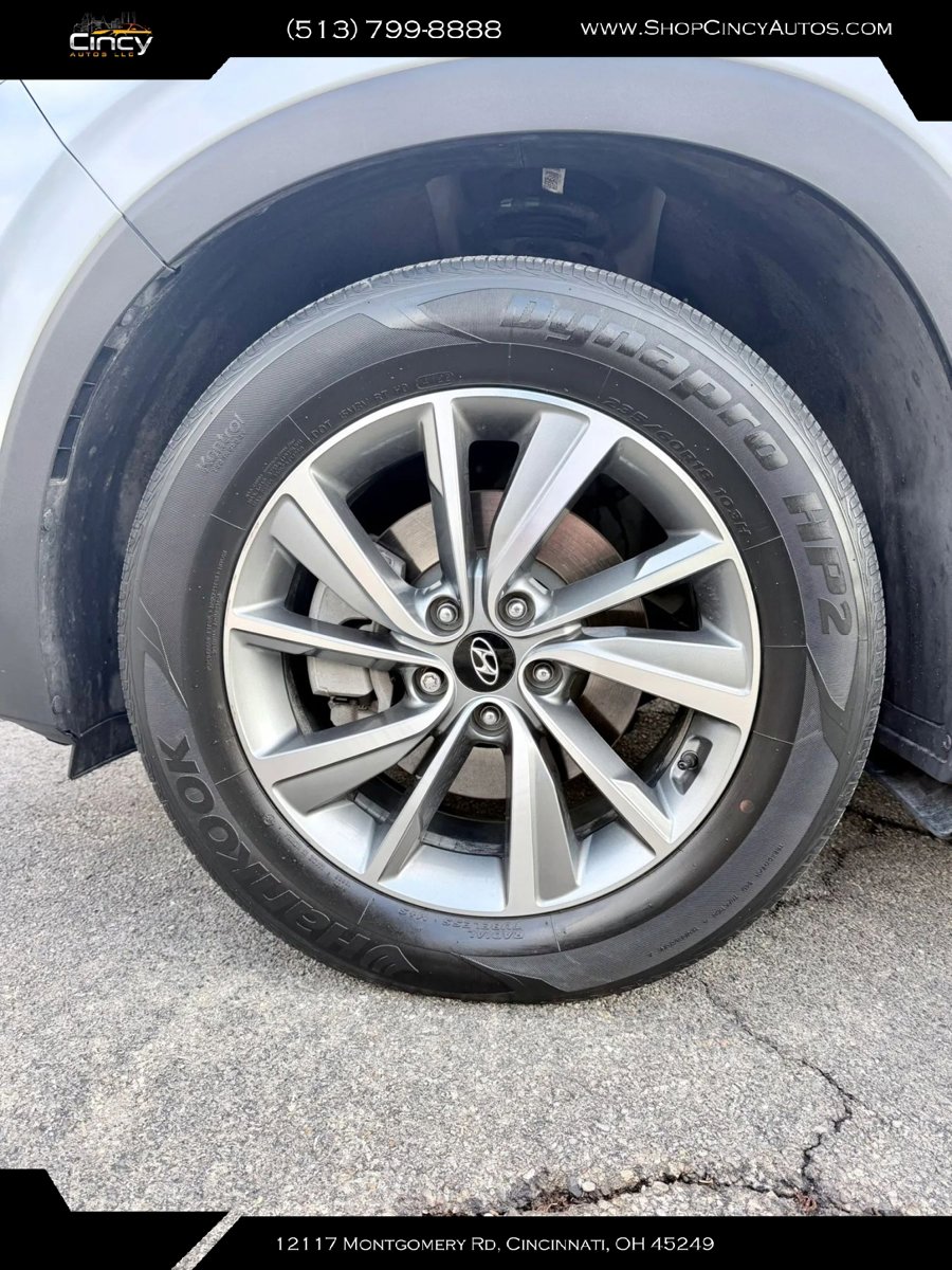 Used 2020 Hyundai Santa Fe SEL w/ Convenience Package image 14