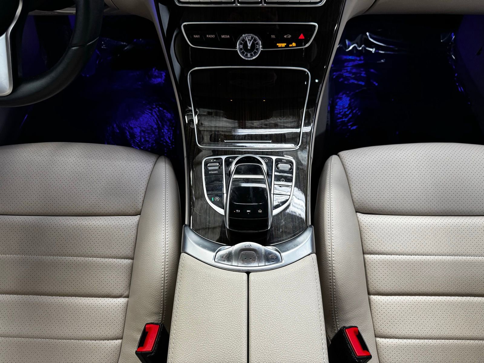 Used 2023 Mercedes-Benz C 300 4MATIC Cabriolet image 26