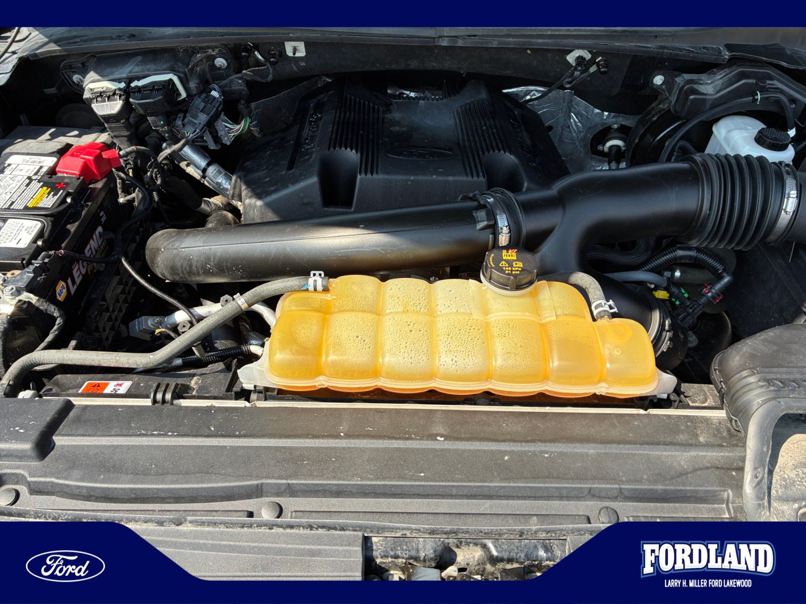 Used 2018 Ford F150 Lariat w/ Equipment Group 502A Luxury AWD/4WD image 22