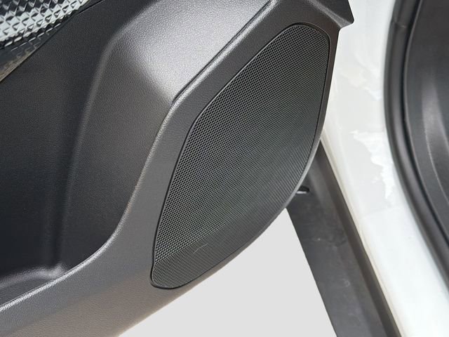 New 2026 Chevrolet Trax LT FWD image 19