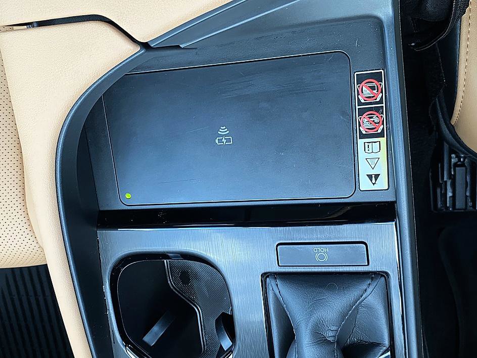 Used 2024 Lexus ES 350 w/ Premium Package image 24