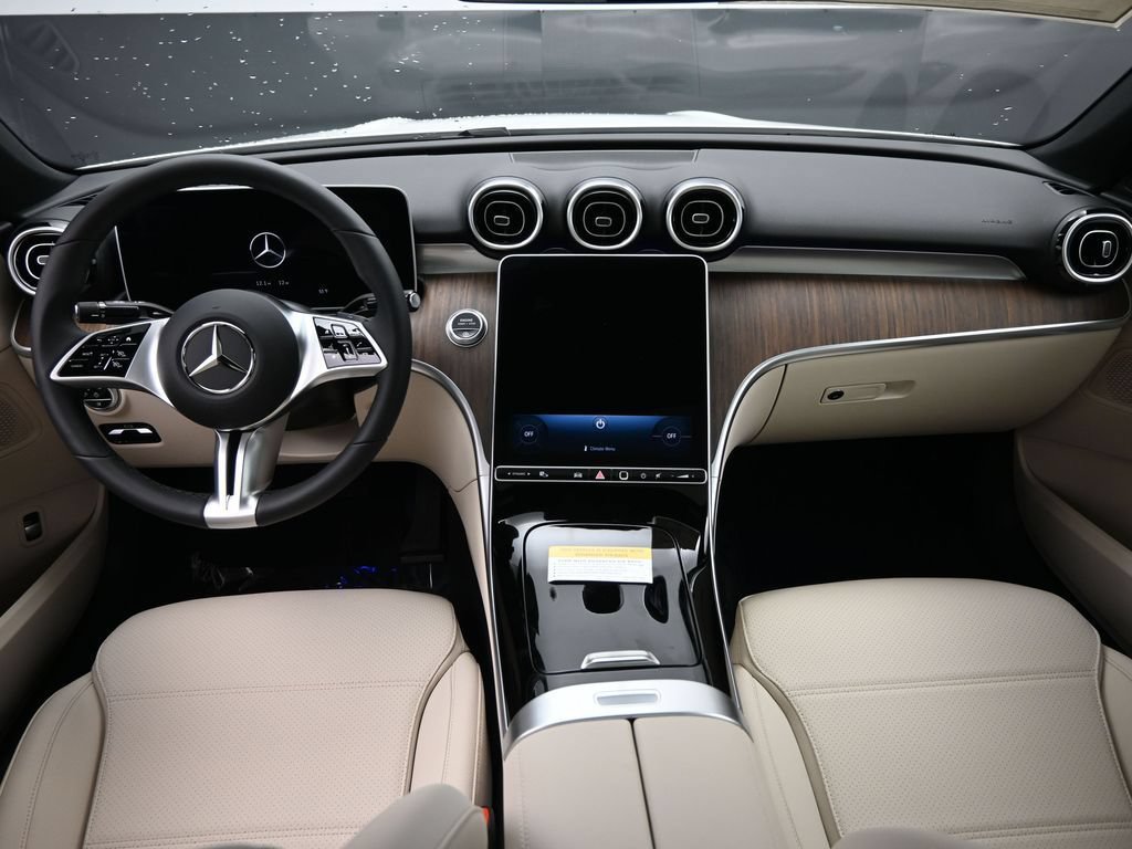 Used 2025 Mercedes-Benz C 300 4MATIC Sedan image 22