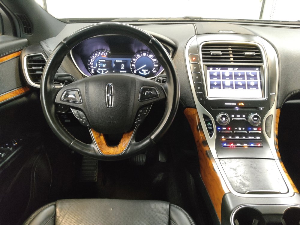 Used 2017 Lincoln MKX Reserve w/ Lincoln MKX Climate Package image 22