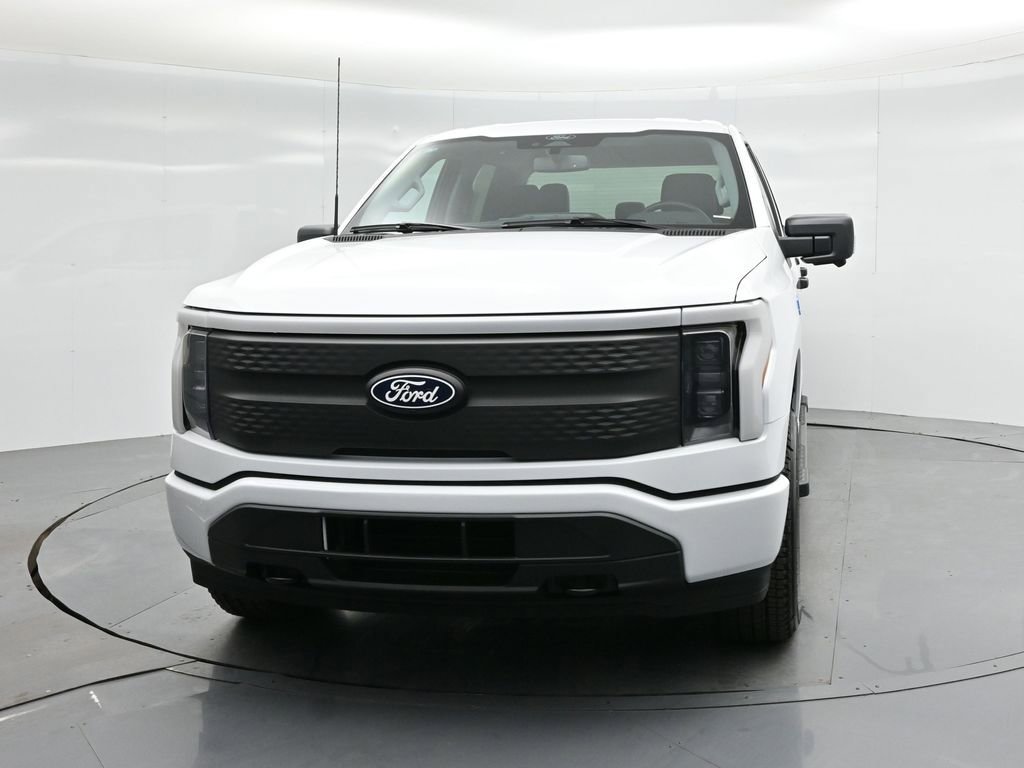 New 2025 Ford F150 Lightning XLT image 56