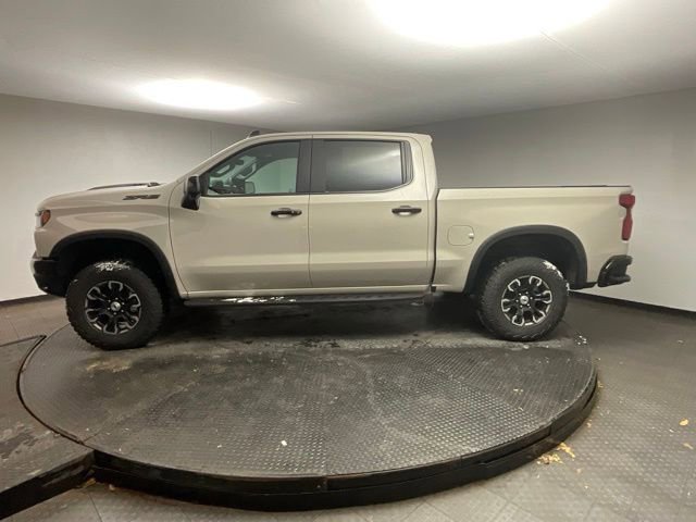 New 2026 Chevrolet Silverado 1500 ZR2 w/ LPO, Dark Essentials Package image 4