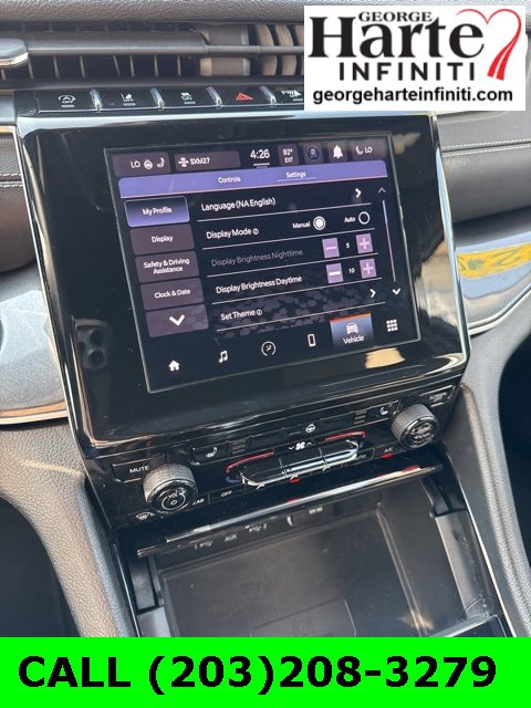 Used 2023 Jeep Grand Cherokee Altitude image 23